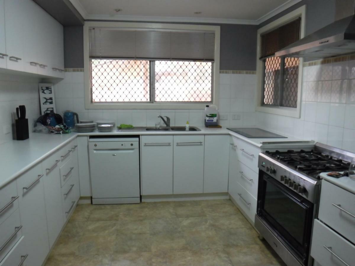 Meekatharra Outback Beach House Экстерьер фото