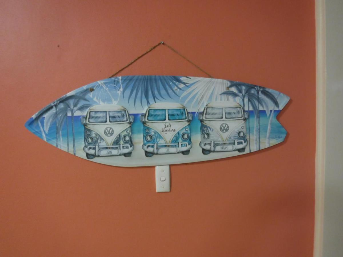 Meekatharra Outback Beach House Экстерьер фото